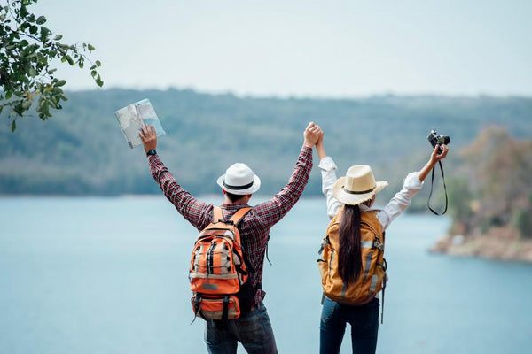 10 Manfaat Traveling ke Luar Negeri Bersama Pasangan