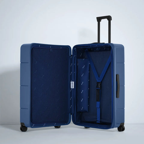 gloss-navy