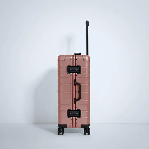 Check In Medium Aluminium 24 Inch
