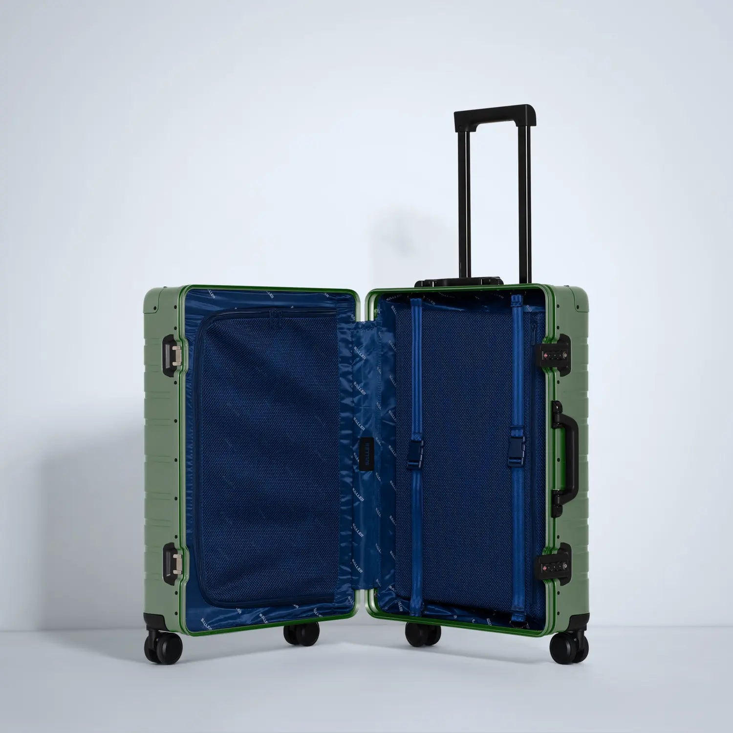 Check In Medium Aluminium 24 Inch