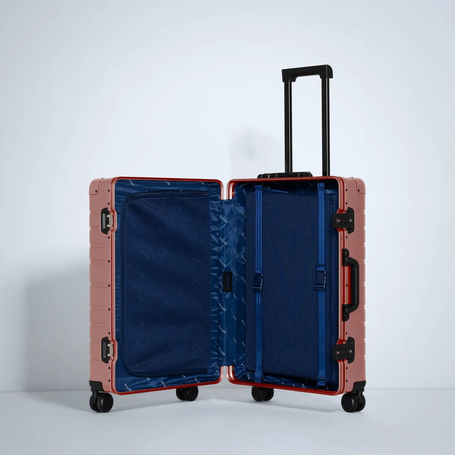 Check In Medium Aluminium 24 Inch