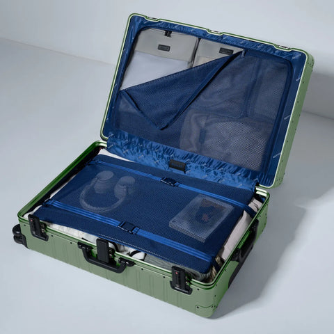 Check In Medium Aluminium 24 Inch